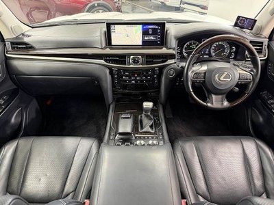 2016 Lexus LX — миниатюра 2