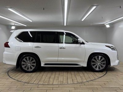 2016 Lexus LX — миниатюра 18