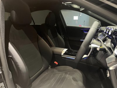 MERCEDES-BENZ C-CLASS - 3