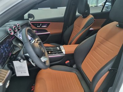 2025 Mercedes-BENZ GLC photo 10