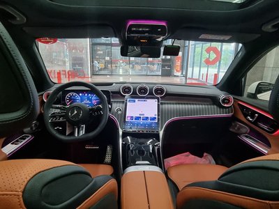 صورة مصغرة 12 لـ 2025 Mercedes-BENZ GLC