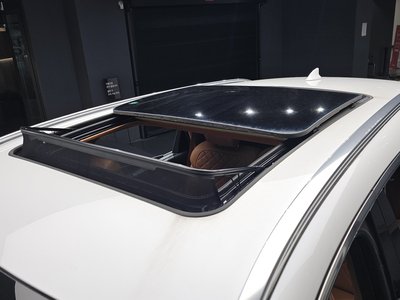 2024 Genesis GV80 thumbnail 32