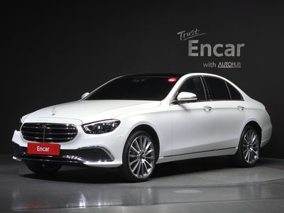 MERCEDES-BENZ E-CLASS - 1