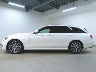 MERCEDES-BENZ E-CLASS - 4