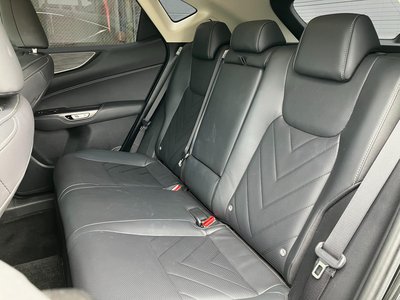 صورة مصغرة 12 لـ 2022 Lexus NX