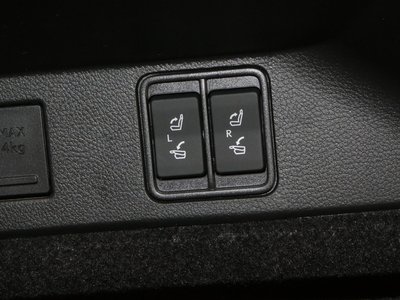 صورة مصغرة 11 لـ 2023 Lexus NX