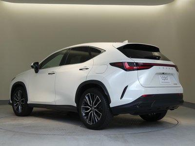 صورة مصغرة 32 لـ 2023 Lexus NX