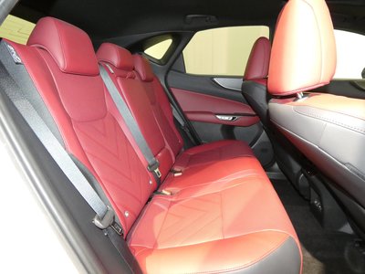 صورة مصغرة 24 لـ 2023 Lexus NX