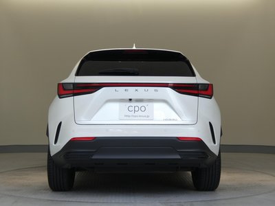 صورة مصغرة 33 لـ 2023 Lexus NX