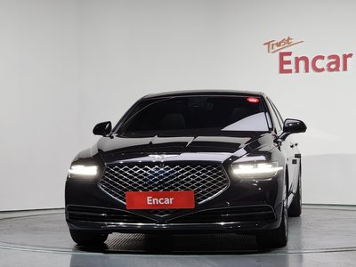 صورة 2 لـ 2019 Genesis G90