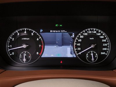 صورة 8 لـ 2019 Genesis G90