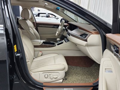 صورة مصغرة 15 لـ 2019 Genesis G90