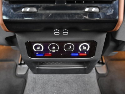2025 BMW 5 SERIES — миниатюра 16