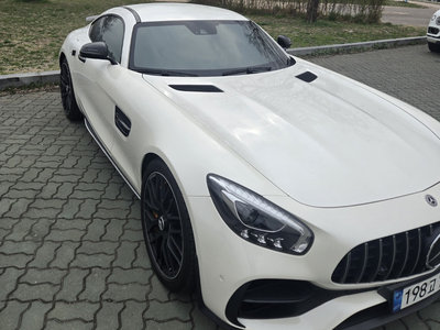 MERCEDES-BENZ AMG GT - 1