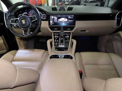 PORSCHE CAYENNE - 10