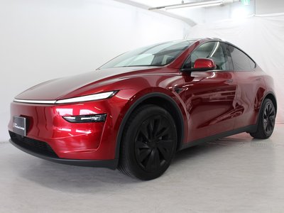 TESLA MODEL Y - 6