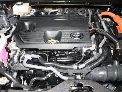 TOYOTA CROWN SPORT - 4