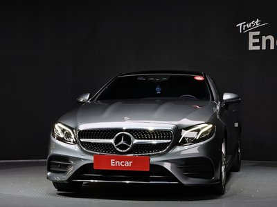 MERCEDES-BENZ E-CLASS - 2