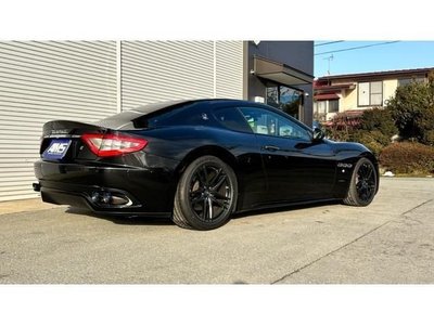 MASERATI GRANTURISMO - 4