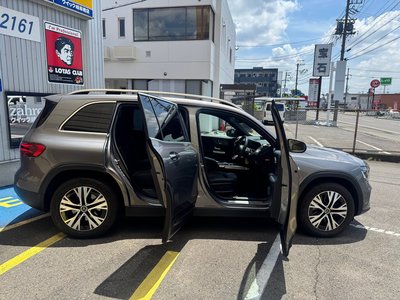 MERCEDES-BENZ GLB - 4