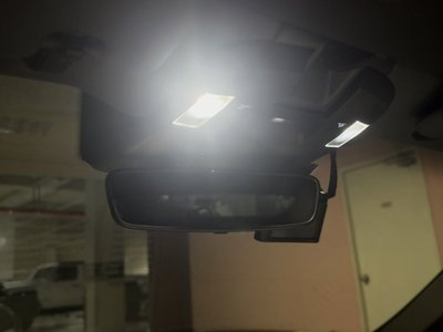 2023 Porsche 911 — миниатюра 12