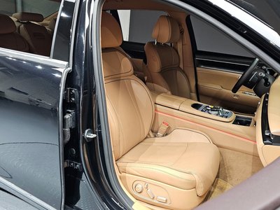 2023 Genesis G90 (RS4) thumbnail 12