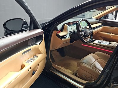 صورة 10 لـ 2023 Genesis G90 (RS4)