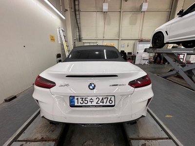 2026 BMW Z4 thumbnail 12