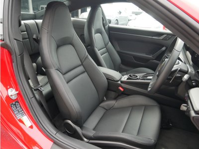PORSCHE 911 - 8