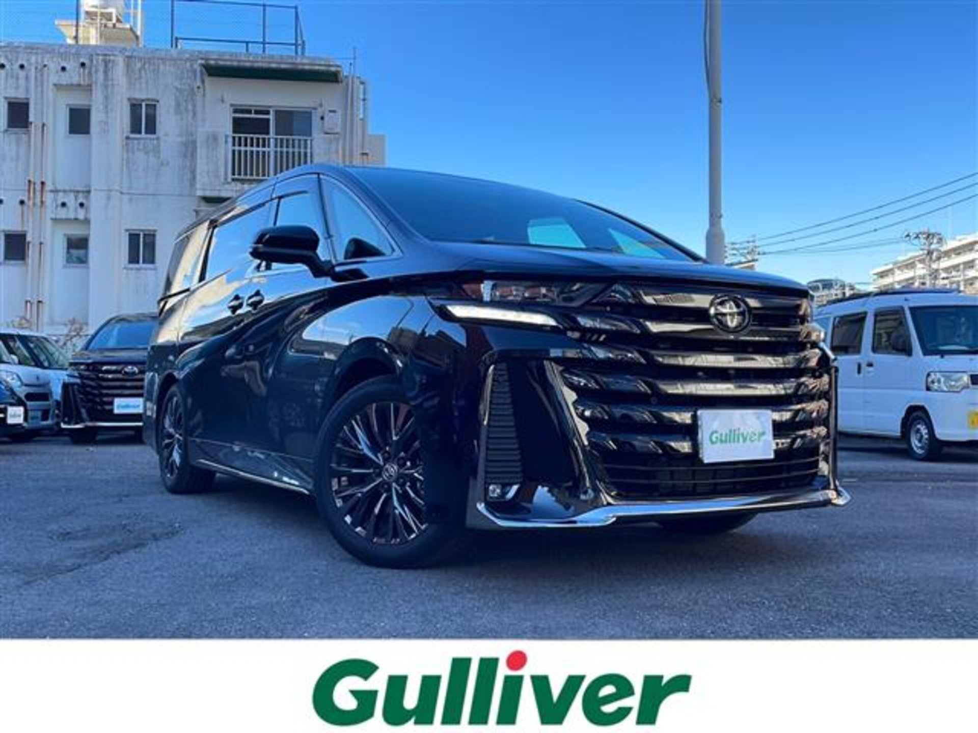 TOYOTA VELLFIRE - View 1