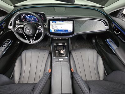 MERCEDES-BENZ E-CLASS - 5