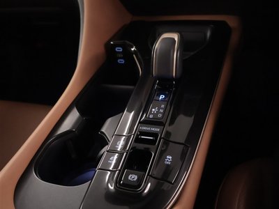 2024 Toyota CROWN SPORT — миниатюра 14