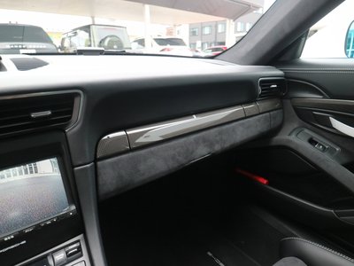 صورة مصغرة 16 لـ 2016 Porsche 911