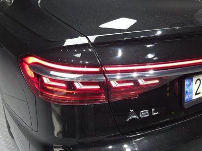 AUDI A8 - 10