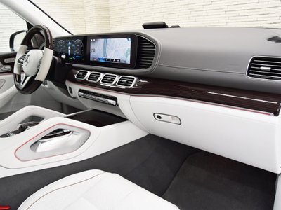 MERCEDES-BENZ GLS-CLASS - 10