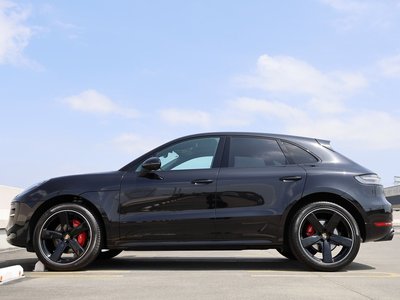 PORSCHE MACAN - 7