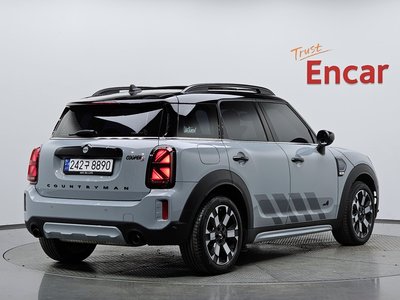 MINI COUNTRYMAN - 3