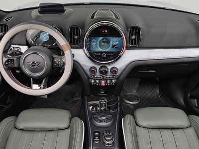 MINI COUNTRYMAN - 5