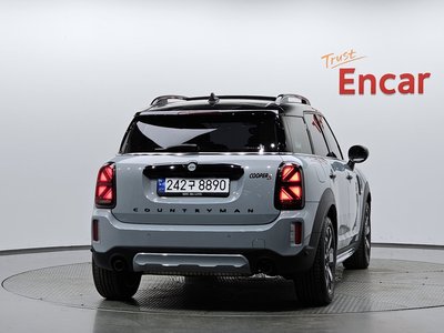 MINI COUNTRYMAN - 4