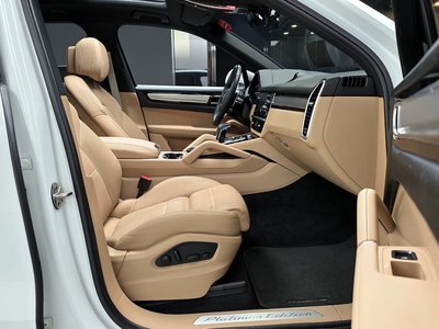 PORSCHE CAYENNE - 10