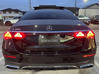 MERCEDES-BENZ E-CLASS - 10