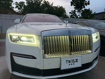 ROLLS-ROYCE GHOST - 8