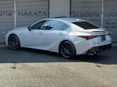 LEXUS IS - 9