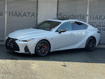 LEXUS IS - 3