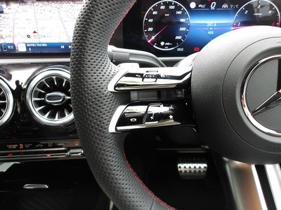 2025 Mercedes-BENZ A-CLASS 缩略图 61