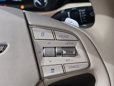 صورة مصغرة 21 لـ 2021 Genesis G90