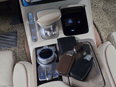 صورة مصغرة 12 لـ 2021 Genesis G90