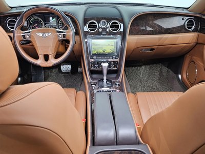 BENTLEY FLYING SPUR - 5