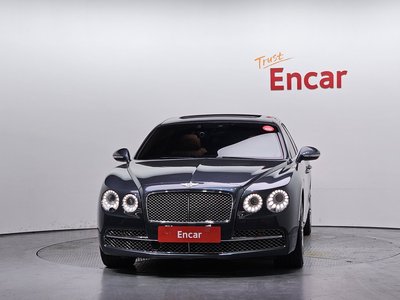 BENTLEY FLYING SPUR - 2