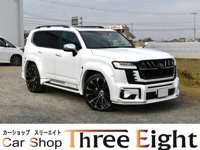 TOYOTA LAND CRUISER 300